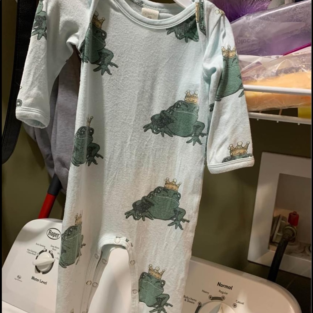 Kaye quinn prince frog ! Romper